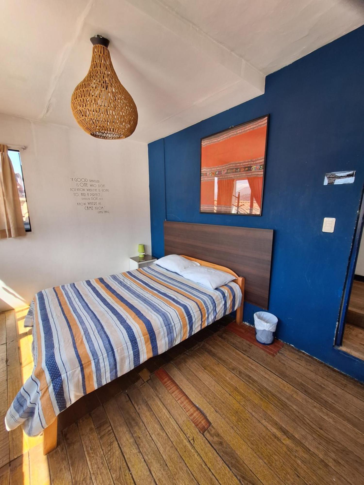 Intro Hostels Куско Экстерьер фото